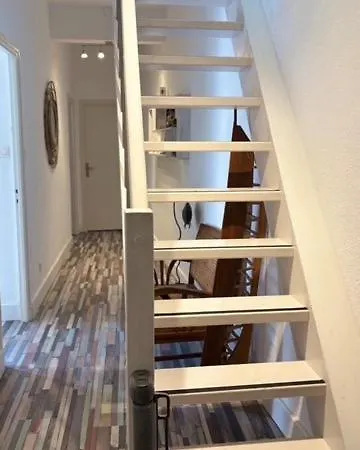 Grand Appartement Climatise A Deux Pas De La Plage * كولِيورْ